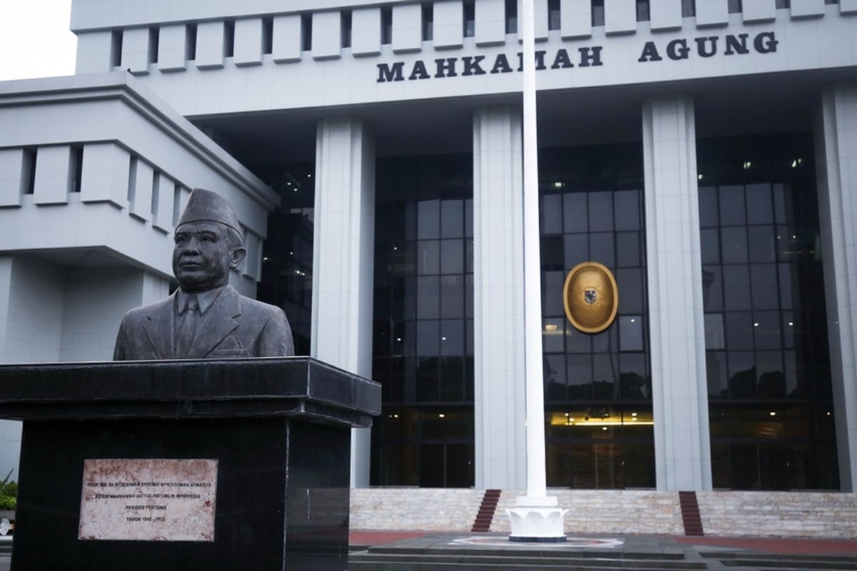 Studi Putusan Nomor 7346 K/Pid.Sus/2024 sebagai Judex Yuris Vonis Bebas dalam Tindak Pidana Pencabulan Anak berbasi Penyalahgunaan Kewenangan