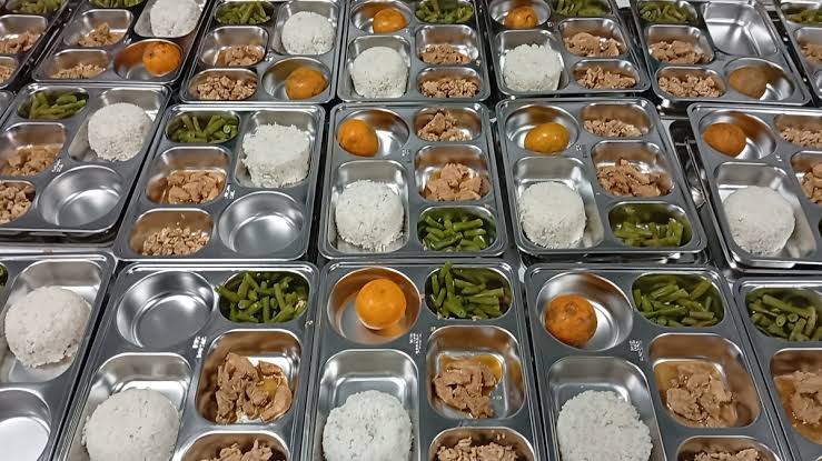 Perlukah Negara Mengorbankan Pendidikan Demi Makan Gratis?