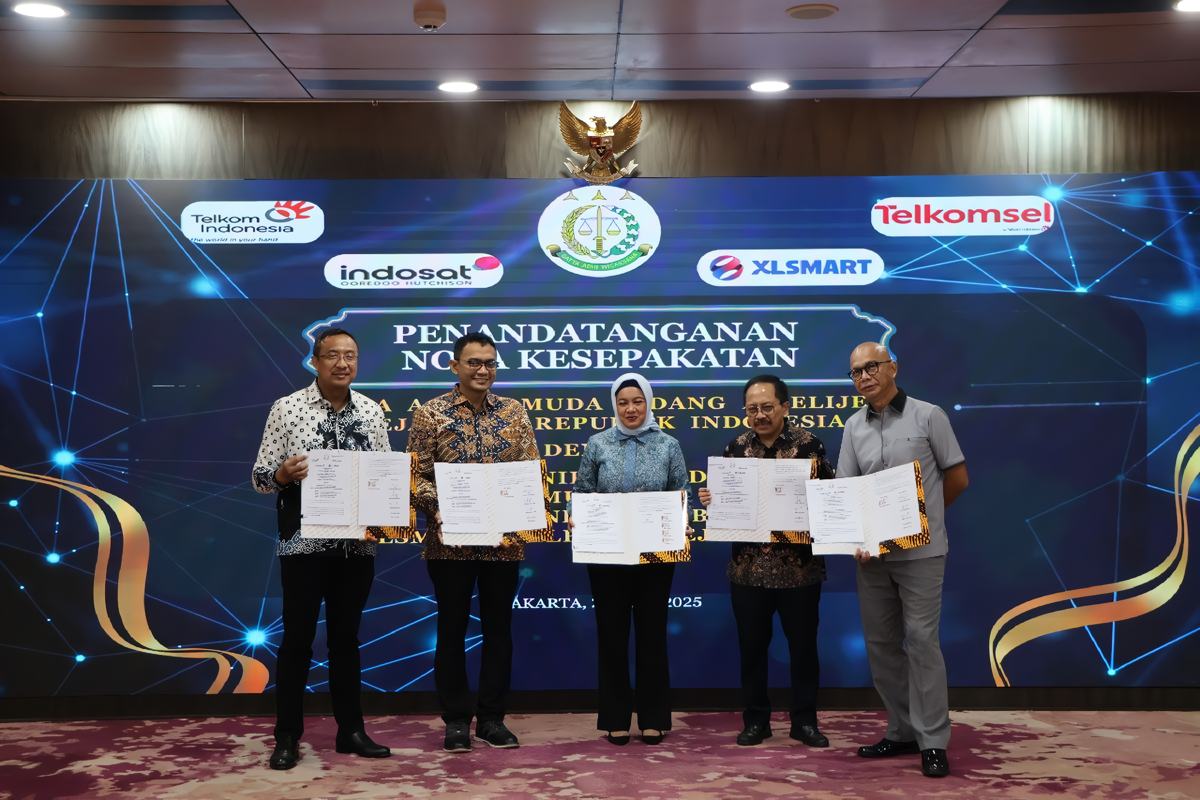 Kejagung Teken MoU dengan Provider, Bisa Sadap Nomor Handphone